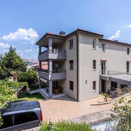 Apartments Vugrinec With Terrace Baška Kültér fotó